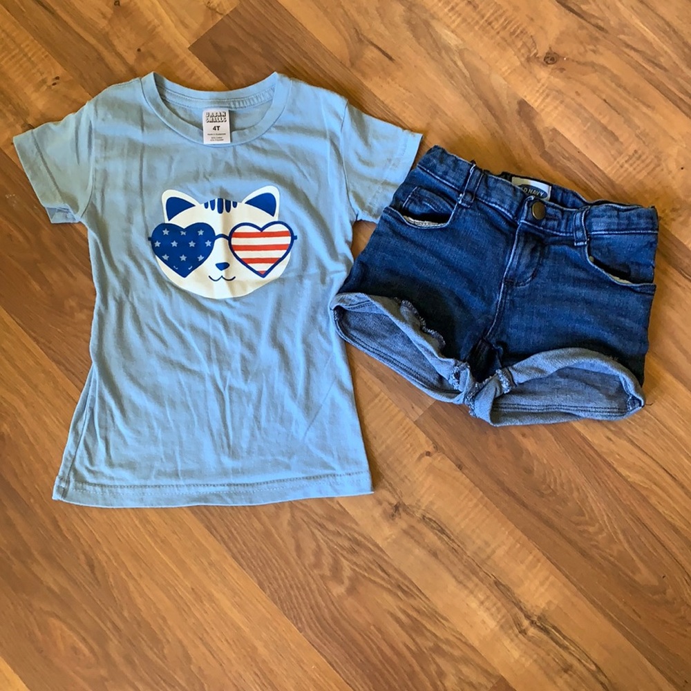 July 4th bundle! Size 4t.